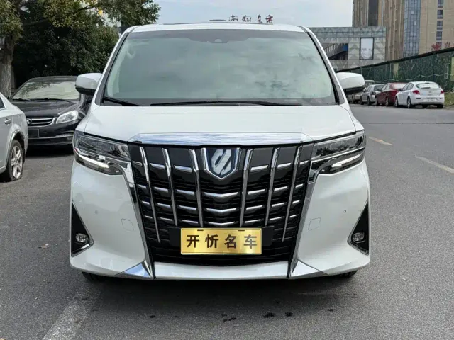Фотография автомобиля — Toyota Alphard