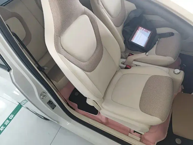 Wuling Hongguang Mini EV — Фото автомобиля 24