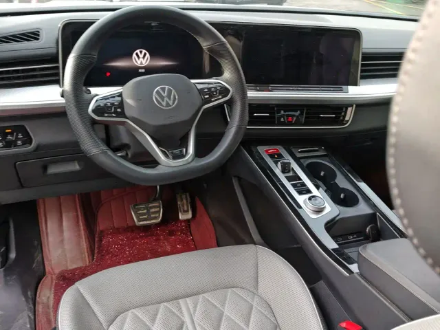 Volkswagen Talagon — Фото автомобиля 6
