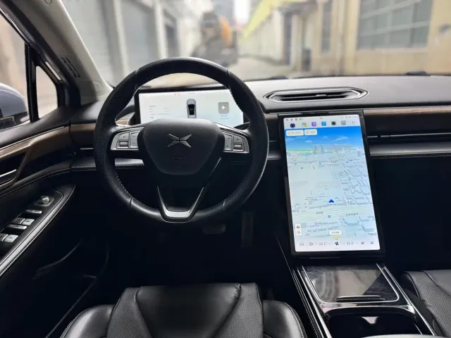 Xpeng P5 — Фото автомобиля 7