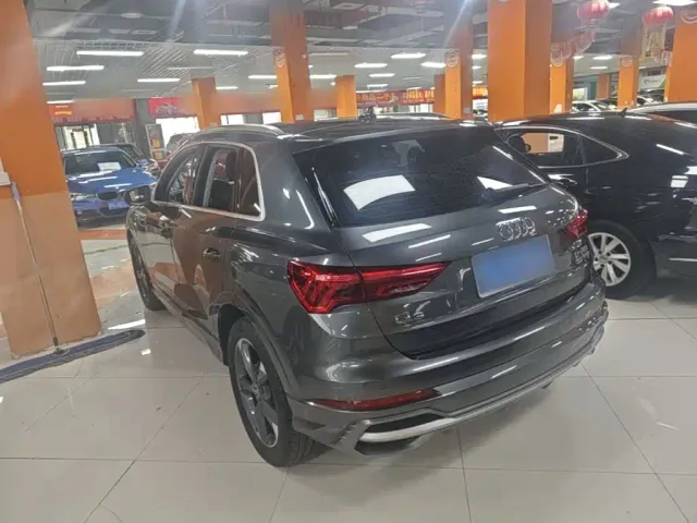 Audi Q3 — Фото автомобиля 22