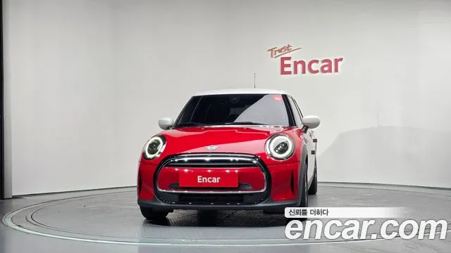 Mini Cooper Cooper 5 дверей Classic — Фото автомобиля 3