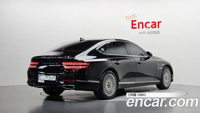 Genesis G80 Бензин 3.5 турбо AWD — Фото автомобиля 2