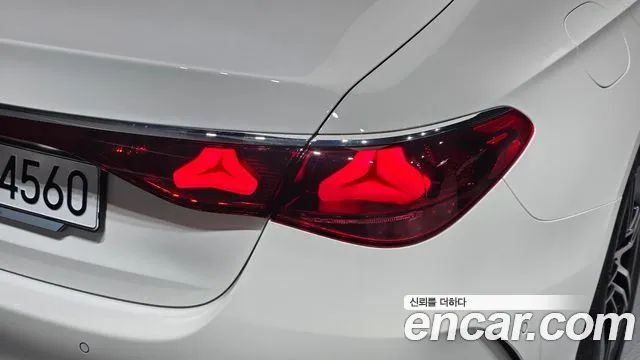 Mercedes-Benz E-Class W214 — Фото автомобиля 8