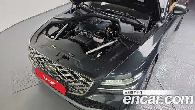 Genesis G80 Бензин 2.5 турбо AWD — Фото автомобиля 6