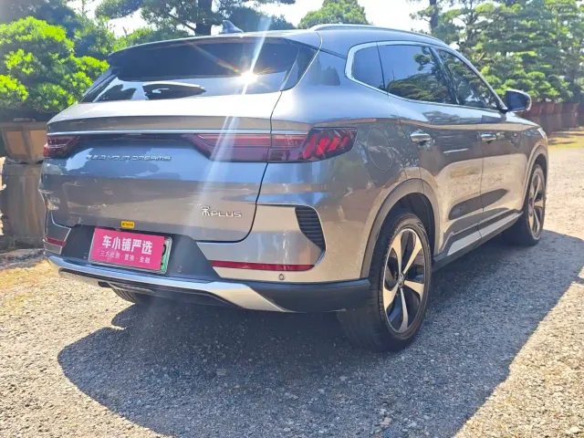 BYD Song PLUS — Фото автомобиля 16