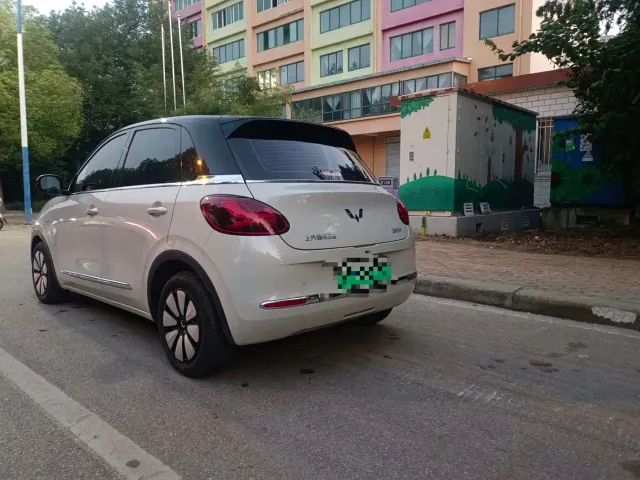 Wuling Bingo — Фото автомобиля 8