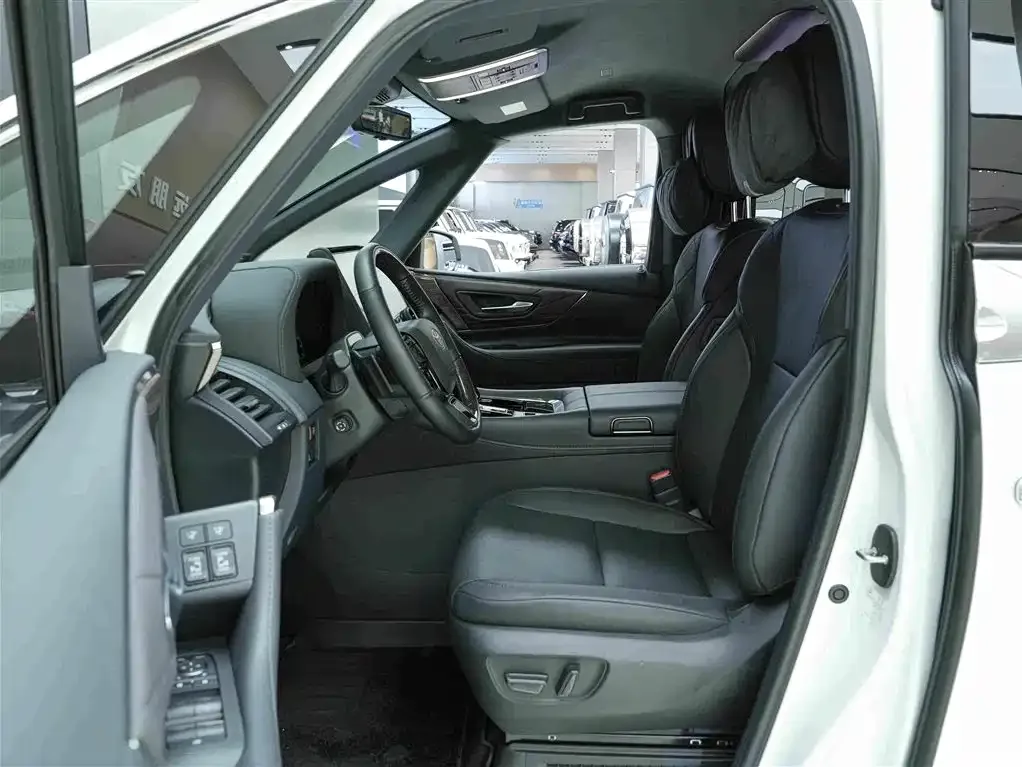 Toyota Alphard 2024 Hybrid 2.5L Prestige Edition — Фото автомобиля 11