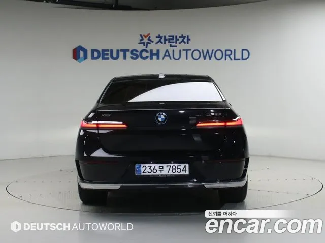 BMW 7-Series 7 серия (G70) — Фото автомобиля 4