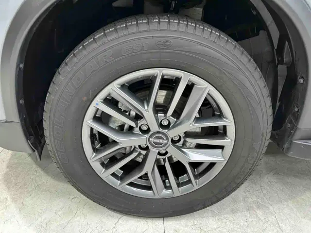 Nissan X-Trail — Фото автомобиля 25