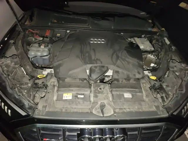 Audi Q7 — Фото автомобиля 21
