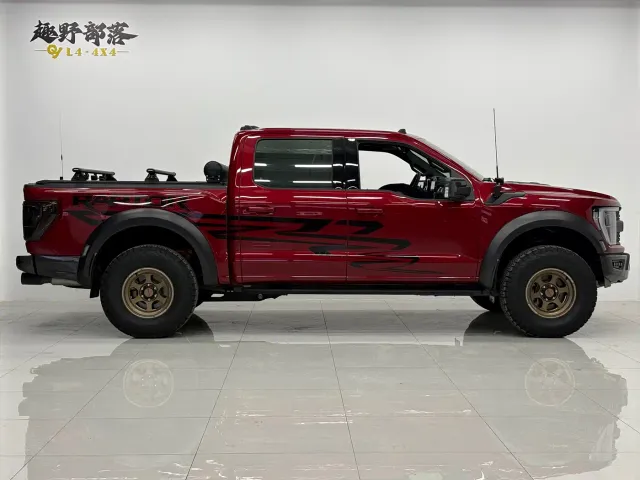 Ford F-150 Raptor — Фото автомобиля 17