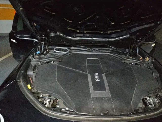 BMW i7 — Фото автомобиля 18
