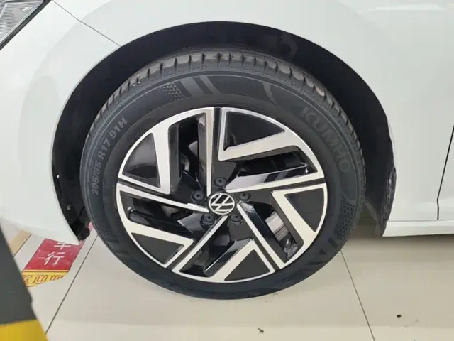 Volkswagen Sagitar — Фото автомобиля 22