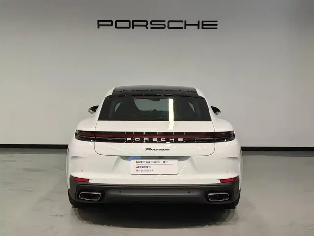 Porsche Panamera — Фото автомобиля 4