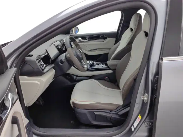 BYD Qin PLUS — Фото автомобиля 10