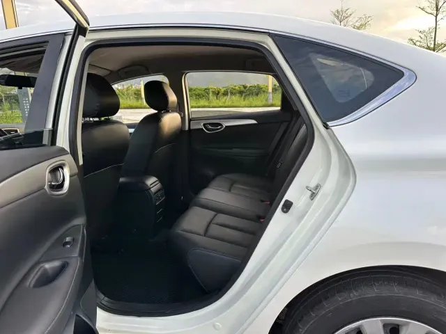 Nissan Sylphy — Фото автомобиля 24