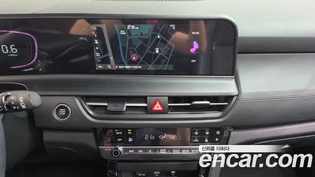 Kia Seltos New — Фото автомобиля 13
