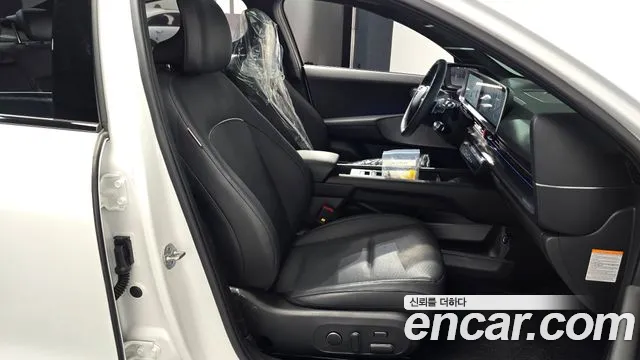 Hyundai Ioniq 6 — Фото автомобиля 16