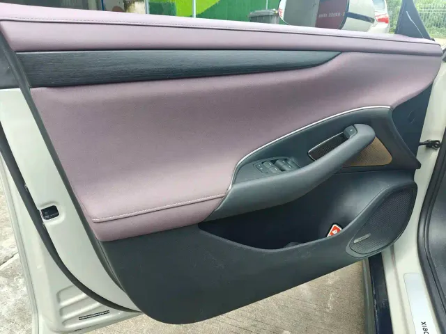 Xiaomi SU7 — Фото автомобиля 18