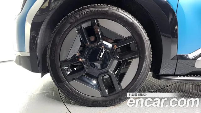 Kia EV9 — Фото автомобиля 5