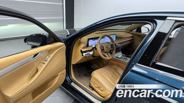 Genesis G80 Бензин 2.5 турбо AWD — Фото автомобиля 10
