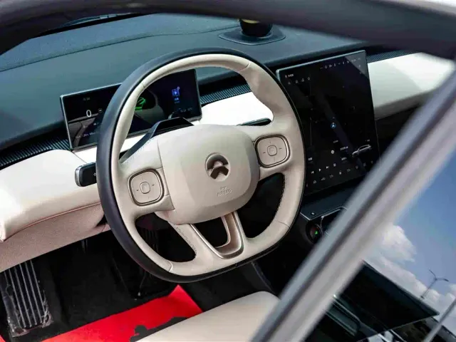 Nio ET5 Touring — Фото автомобиля 11