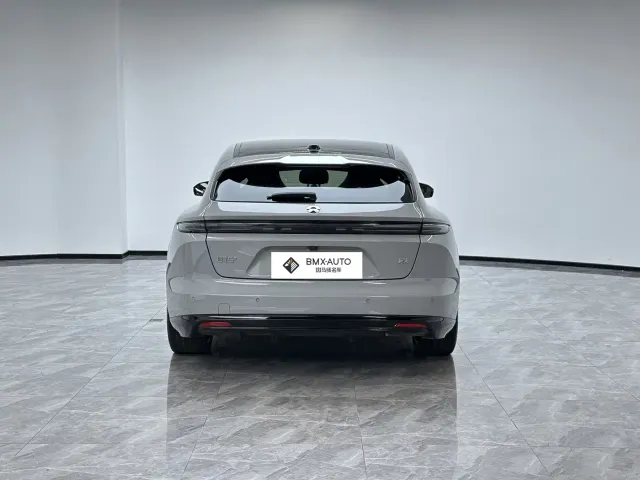 Nio ET5 Touring — Фото автомобиля 3