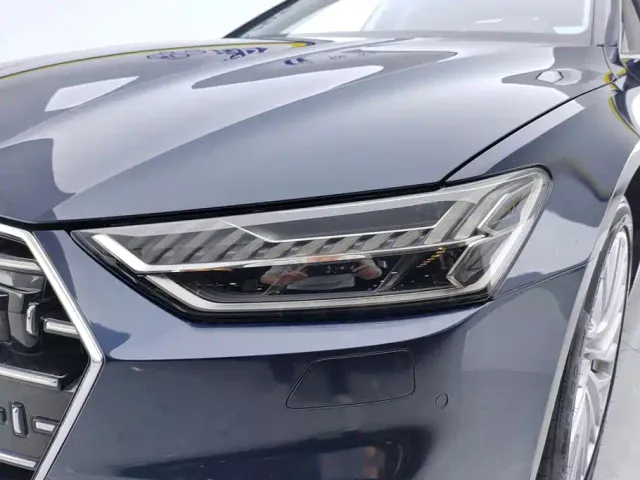Audi A7L — Фото автомобиля 5