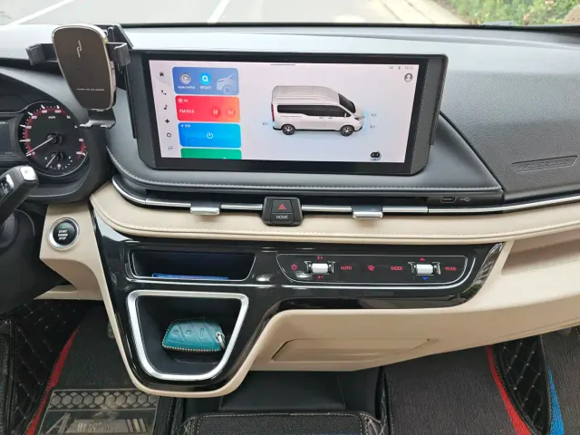Maxus Xintu V70 — Фото автомобиля 17