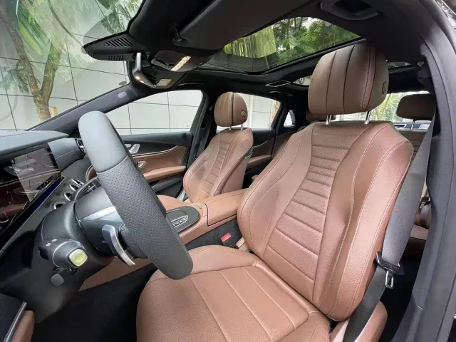 Mercedes-Benz Mercedes-Benz E-Class 2022 Model Facelift III E 300 L Sport Fashion — Фото автомобиля 16