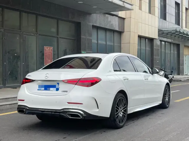 Mercedes-Benz C-Class — Фото автомобиля 6