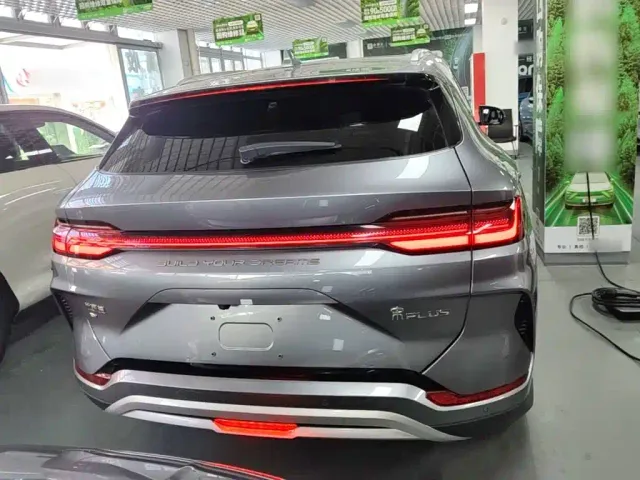 BYD Song PLUS — Фото автомобиля 5
