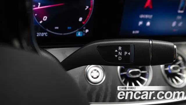 Mercedes-Benz AMG GT 4 двери 43 4MATIC+ — Фото автомобиля 9