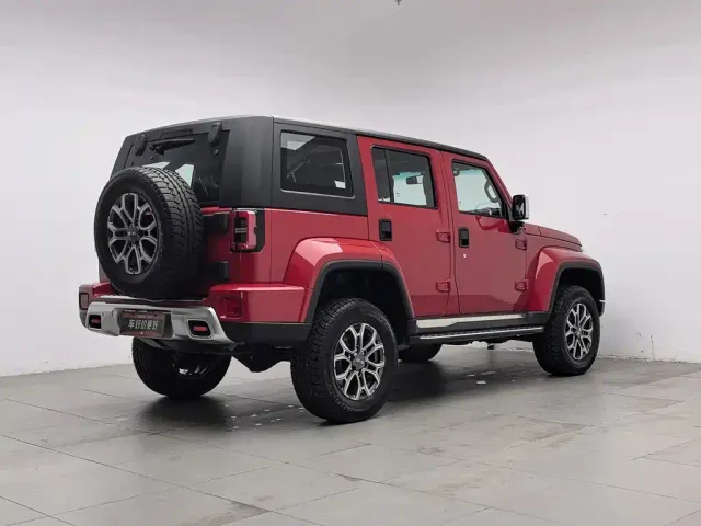 BAIC BJ40 — Фото автомобиля 2