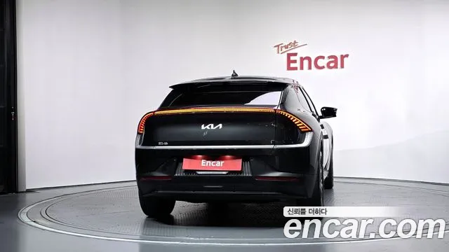 Kia EV6 — Фото автомобиля 4