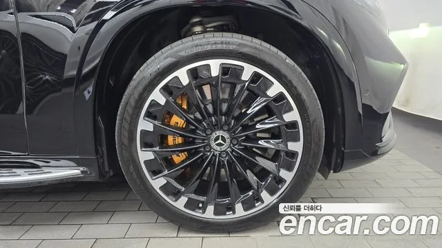Mercedes-Benz EQS — Фото автомобиля 16