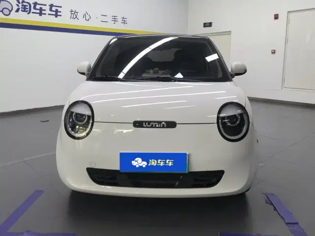 Changan Lumin — Фото автомобиля 2