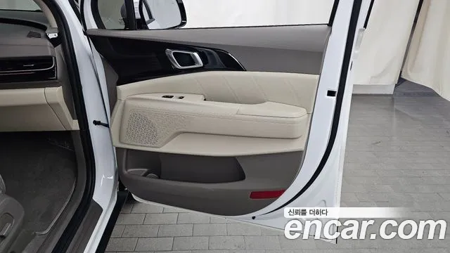 Kia Carnival 4th Gen — Фото автомобиля 14