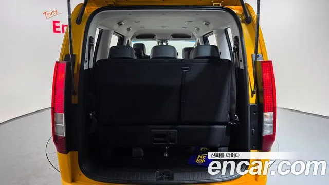 Hyundai Staria Staria — Фото автомобиля 17