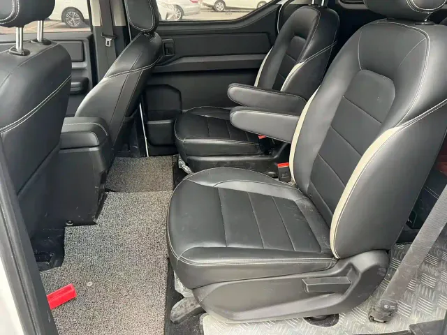 Wuling Zhengcheng — Фото автомобиля 7