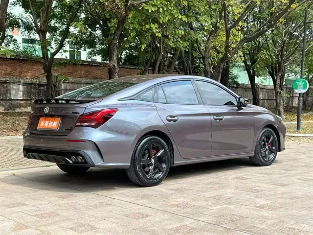 MG 5 Scorpio — Фото автомобиля 5