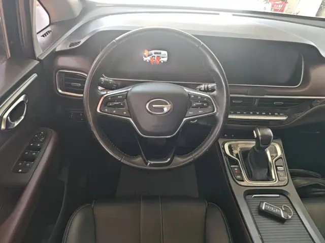 GAC Trumpchi M6 — Фото автомобиля 10