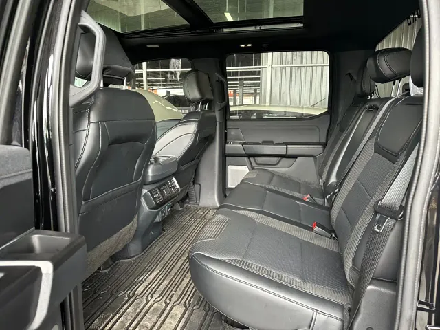 Ford F-150 Raptor — Фото автомобиля 5