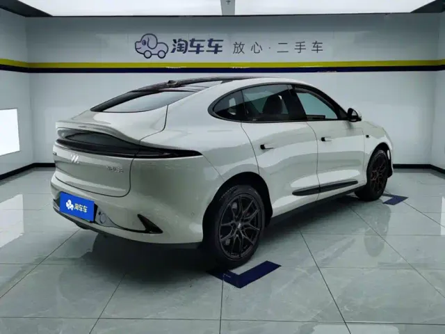 IM Motors LS6 — Фото автомобиля 3