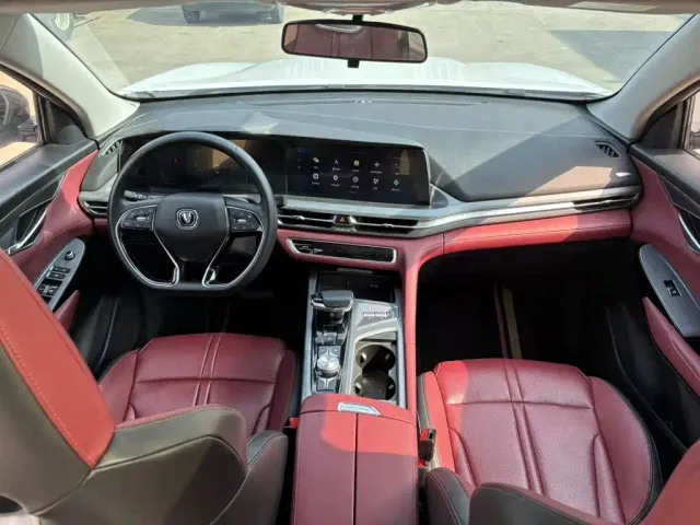 Changan CS75 Plus — Фото автомобиля 9