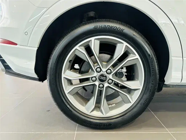 Audi Q3 — Фото автомобиля 15