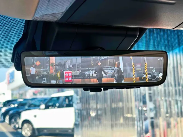 Toyota Alphard — Фото автомобиля 14