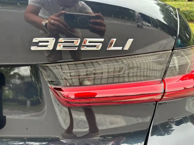 BMW 3 Series — Фото автомобиля 12