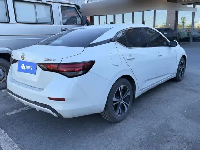 Nissan Sylphy — Фото автомобиля 3